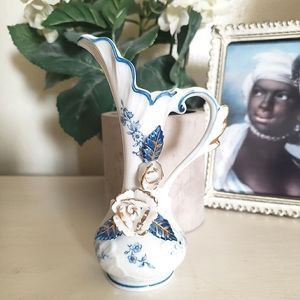 Ceramic White and Blue Single Flower Vase with Gold Accents